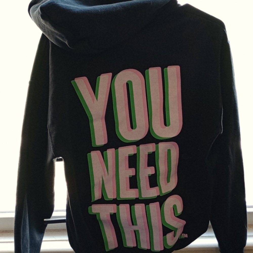 You need this... black size medium unisex hoodie